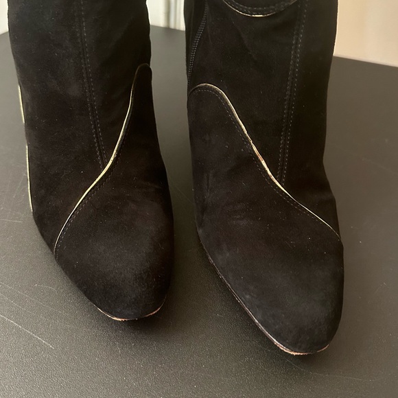 Corsica Como Women’s Black Suede wedge boot. Size 9 1/2 M - Picture 7 of 10